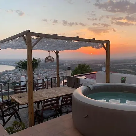 Margarita - Amazing Views!